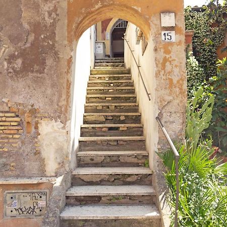 Casa Indipendente A Trastevere ローマ エクステリア 写真
